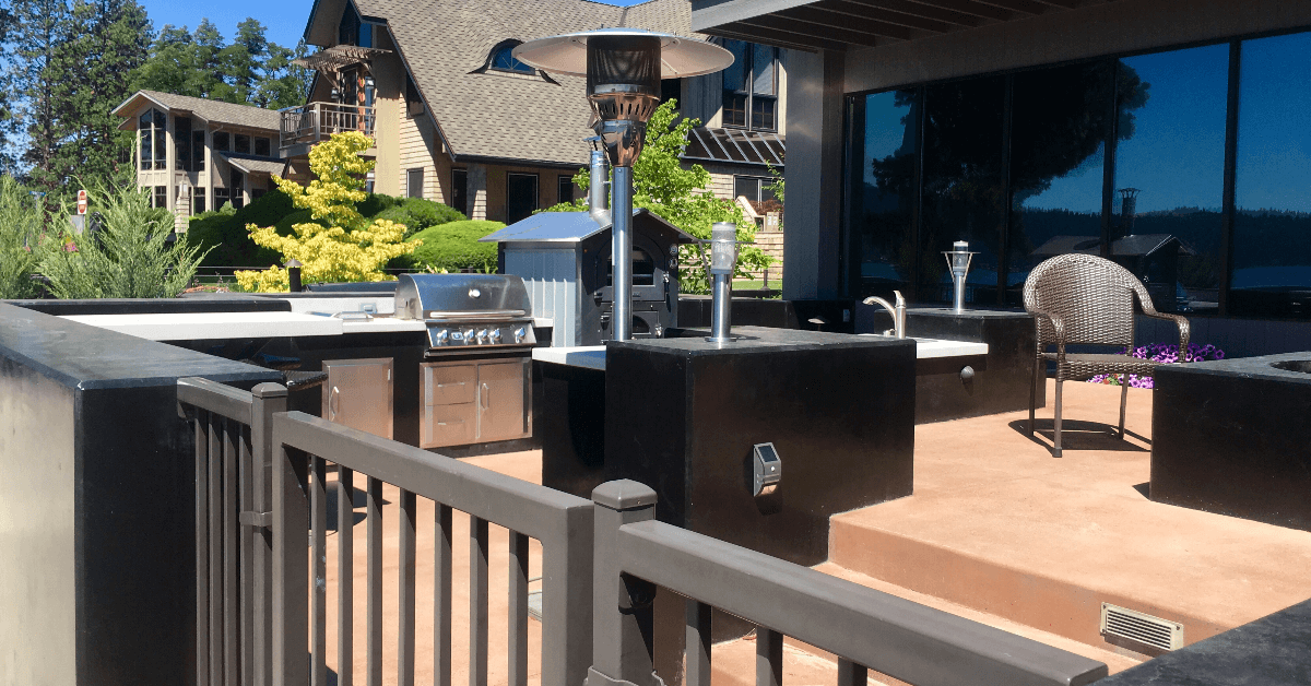 outdoor kitchen in Palm Beach County