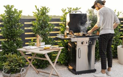 Elevate Your Backyard Experience with Palm Beach Grill Center’s Outdoor Kitchen Solutions